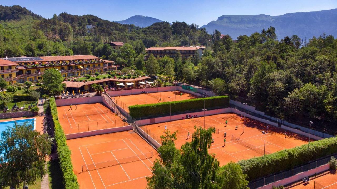 Hotel Residence Campi Tremosine Exterior photo
