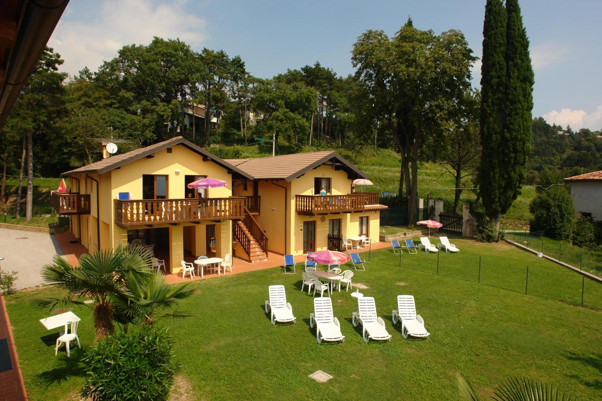 Hotel Residence Campi Tremosine Exterior photo
