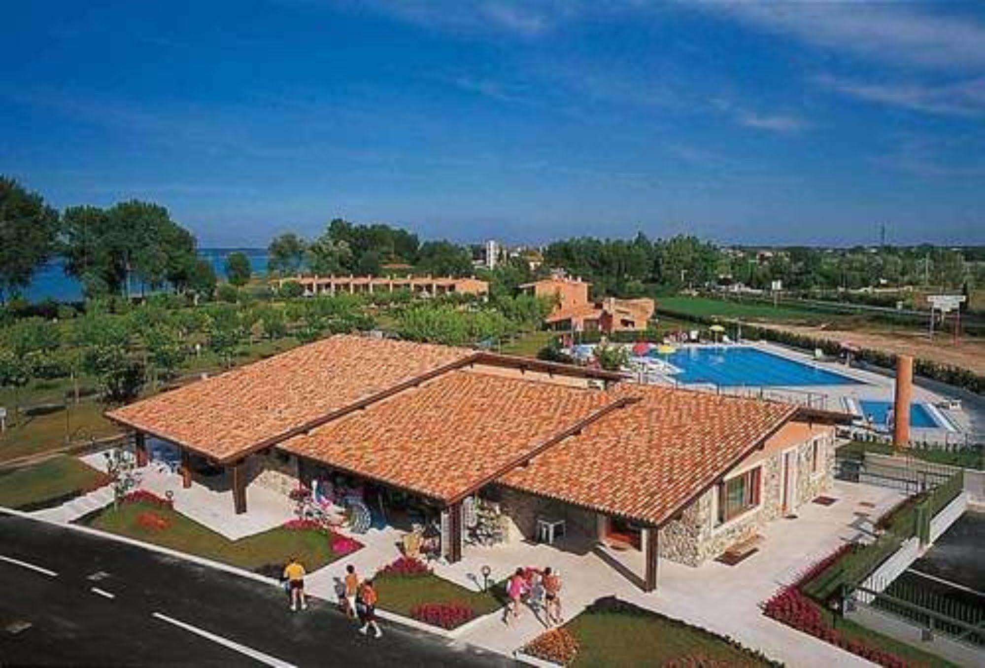 Hotel Residence Campi Tremosine Exterior photo
