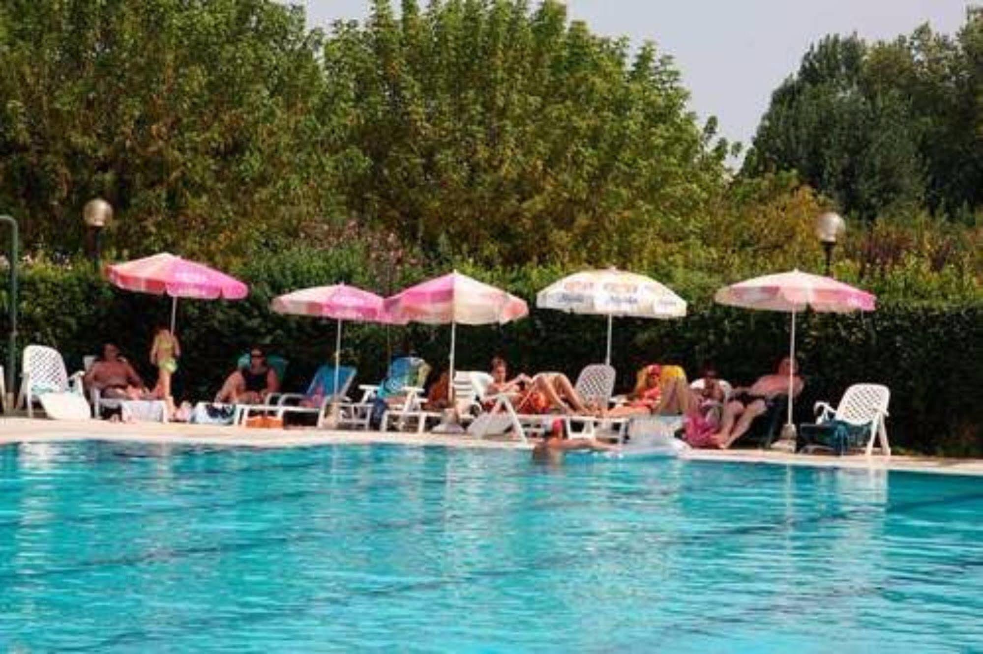 Hotel Residence Campi Tremosine Exterior photo