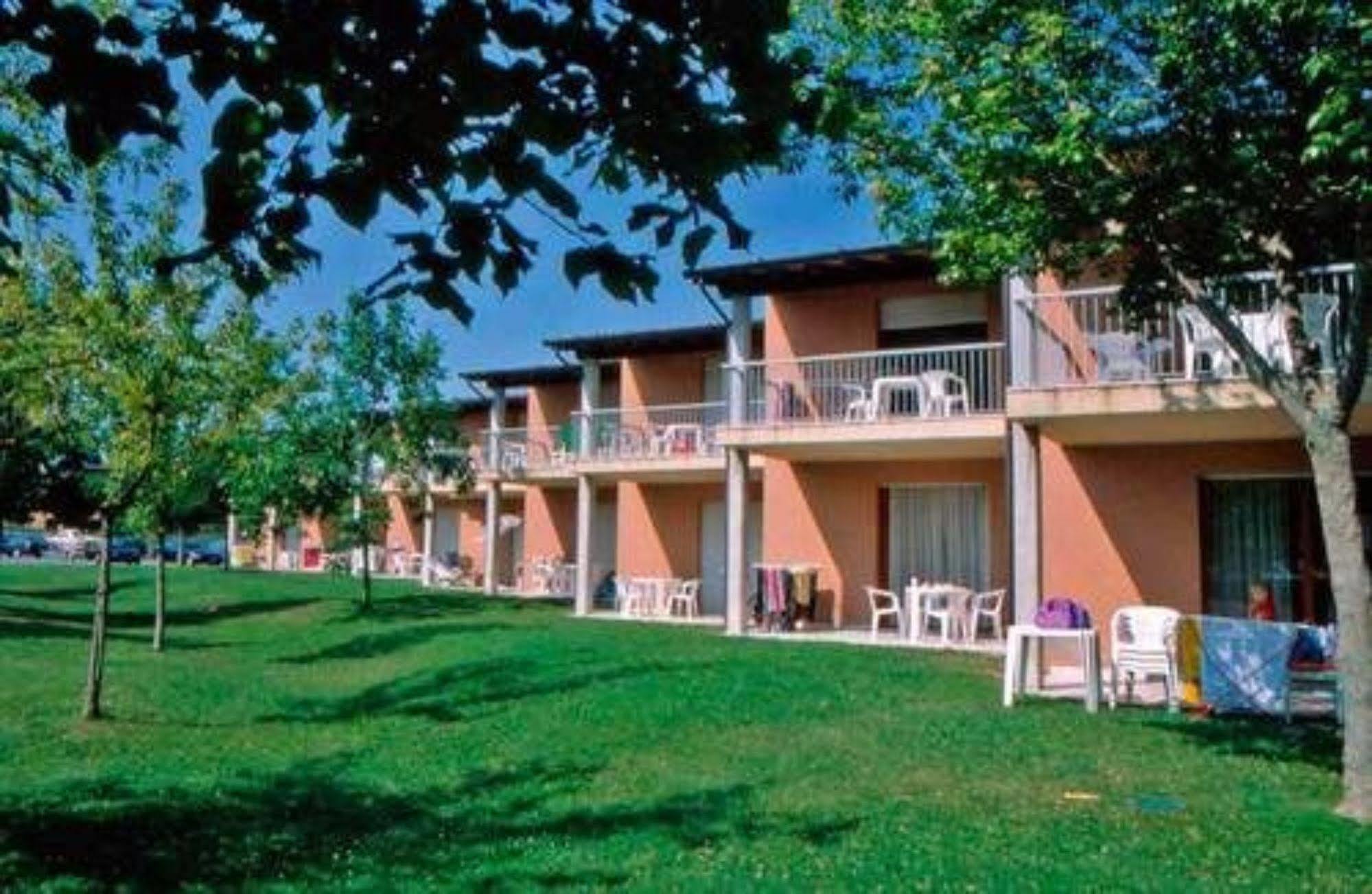 Hotel Residence Campi Tremosine Exterior photo